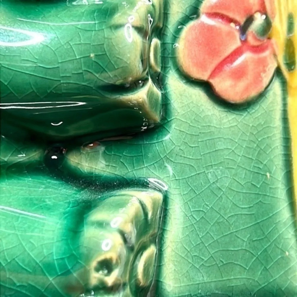 N/A green majolica
